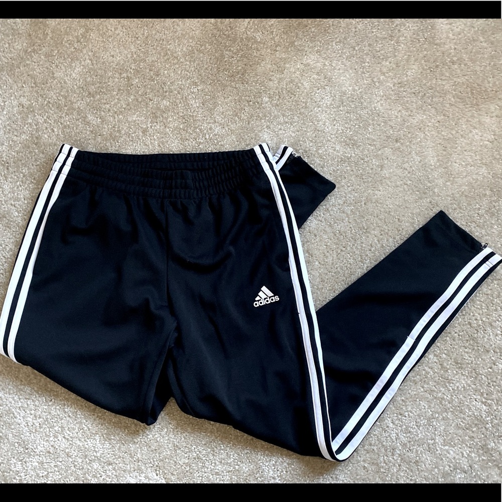 ❌SOLD❌ Adidas 3 Stripe Pants